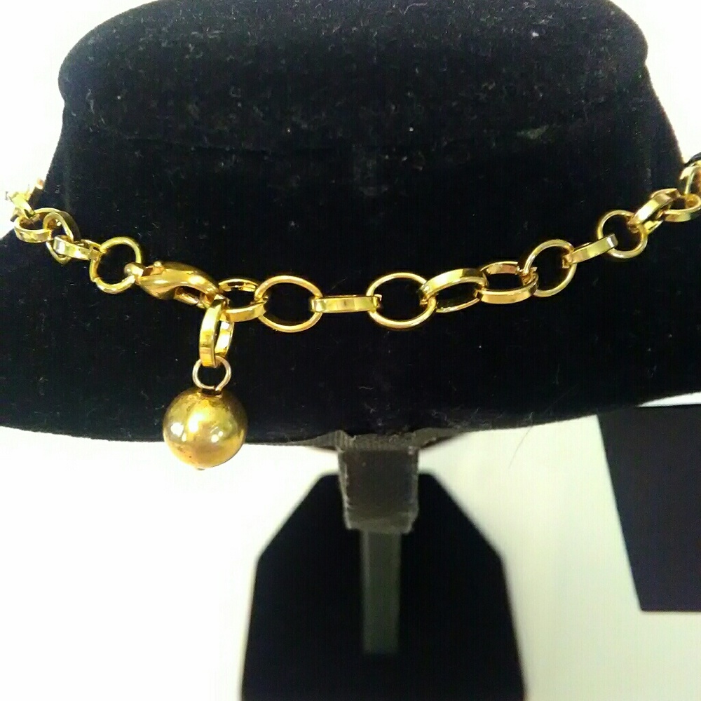 Necklace - Picture 3 of 3